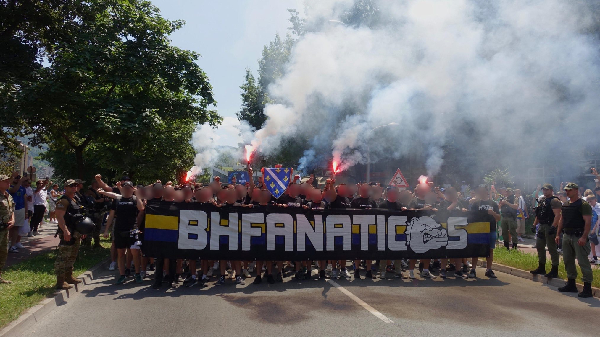 FIFA BEZ MILOSTI: Žestoka kazna stigla na adresu Saveza!